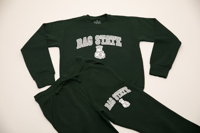 BAG STATE UNIVERSITY Crewneck Outfit